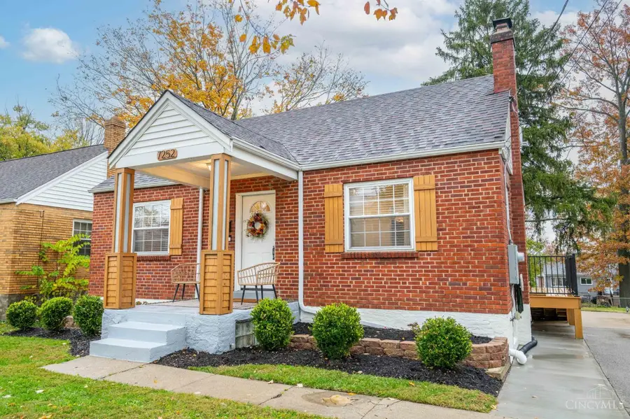 7252 Osceola Drive, Madeira, OH 45243 - Image #2