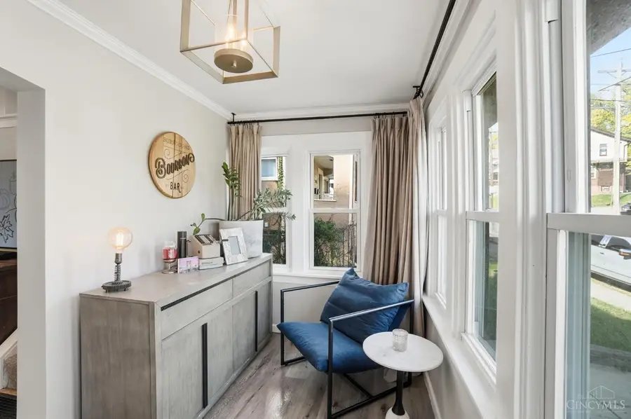 295 Dorchester Avenue, Cincinnati, OH 45219 - Image #3