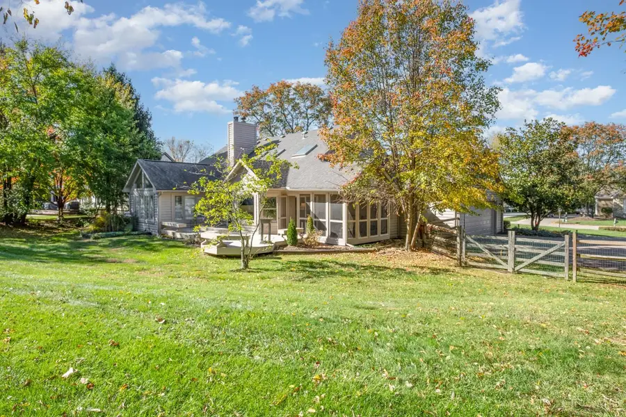 8126 Baywood Court, Maineville, OH 45039 - Image #3