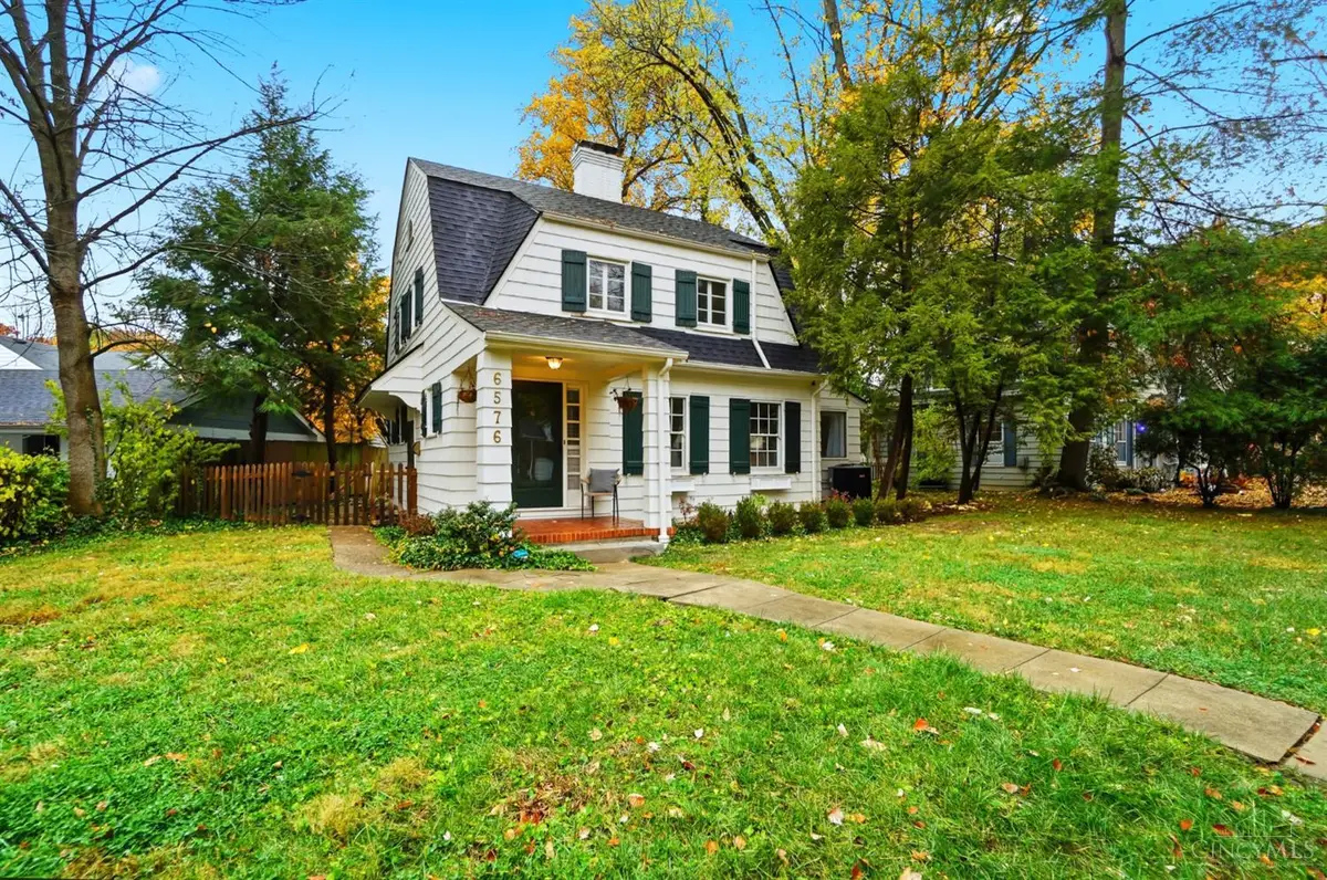 6576 Wooster Pike, Mariemont, OH 45227 - Image #1