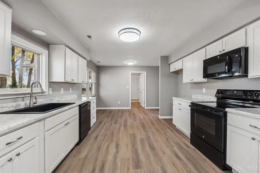 12570 Liming Van Thompson Road, Pike, OH 45154 - Image #2