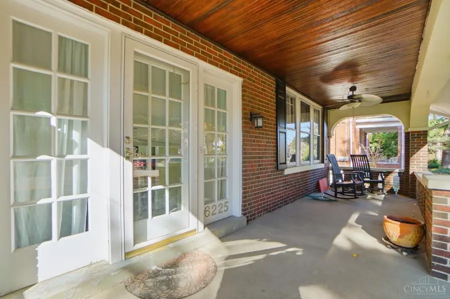 6225 Aspen Avenue, Cincinnati, OH 45224 - Image #2