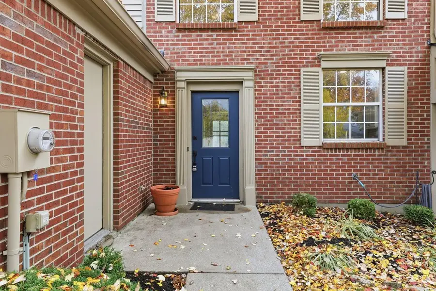 5649 Regimental Place, Cincinnati, OH 45239 - Image #2