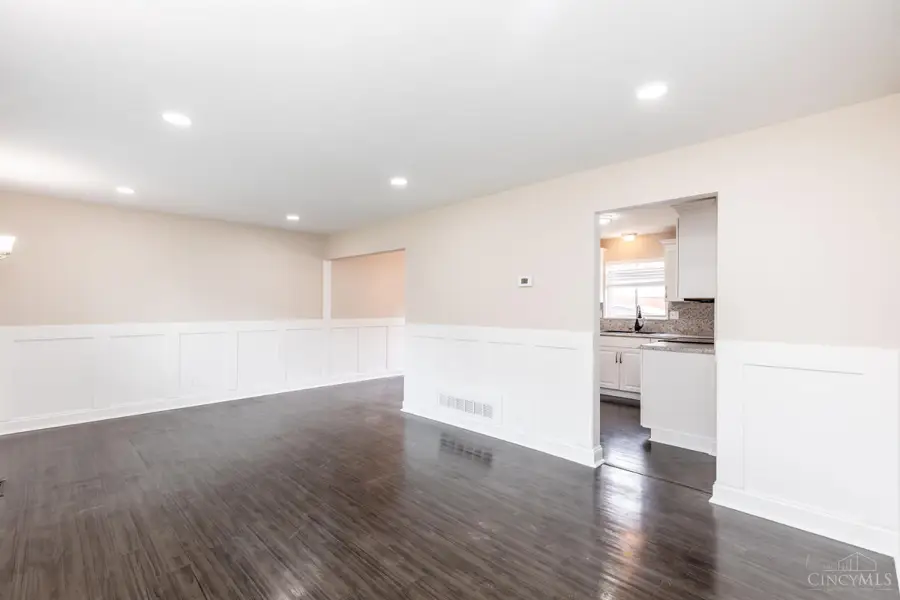 1380 Yellowglen Drive, Cherry Grove, OH 45255 - Image #2