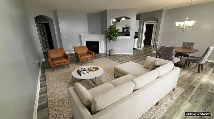 7787 Skyview Circle, Green Township, OH 45248 - Image #2