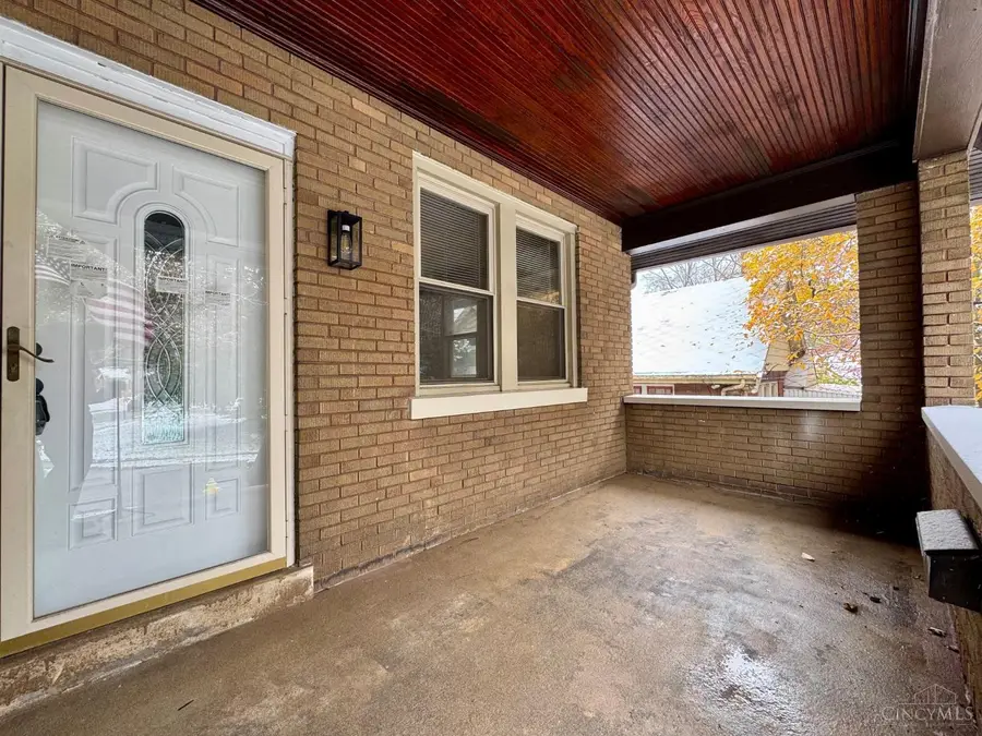 2942 Woodrow Avenue, Cincinnati, OH 45211 - Image #3