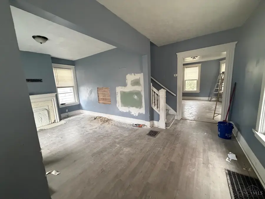 3514 Bevis Avenue, Cincinnati, OH 45207 - Image #2