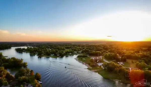 976 Krupp Drive, Fayetteville, OH 45118