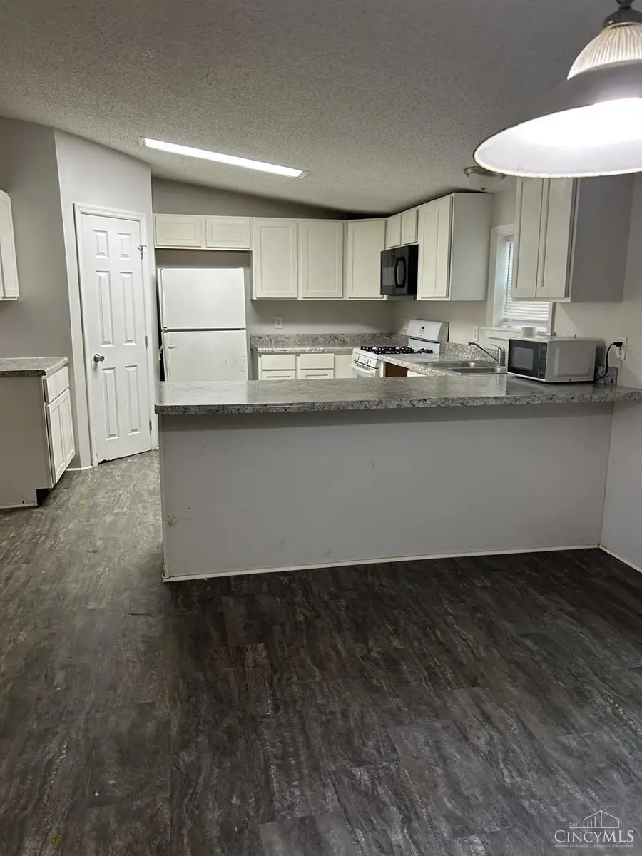 11527 Aberdeen, Highland Holiday, OH 45133 - Image #2