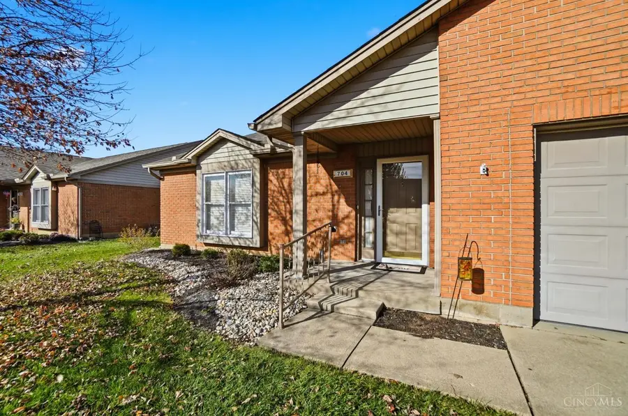 704 Terrace Court, Trenton, OH 45067 - Image #2