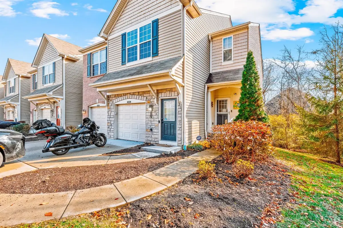 1037 Lost Crossing, Pleasant Hills, OH 45231 - Image #1