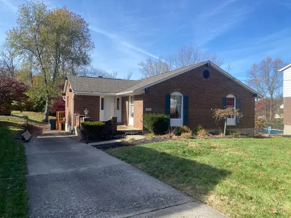 5569 Goldcrest Drive, Cincinnati, OH 45238