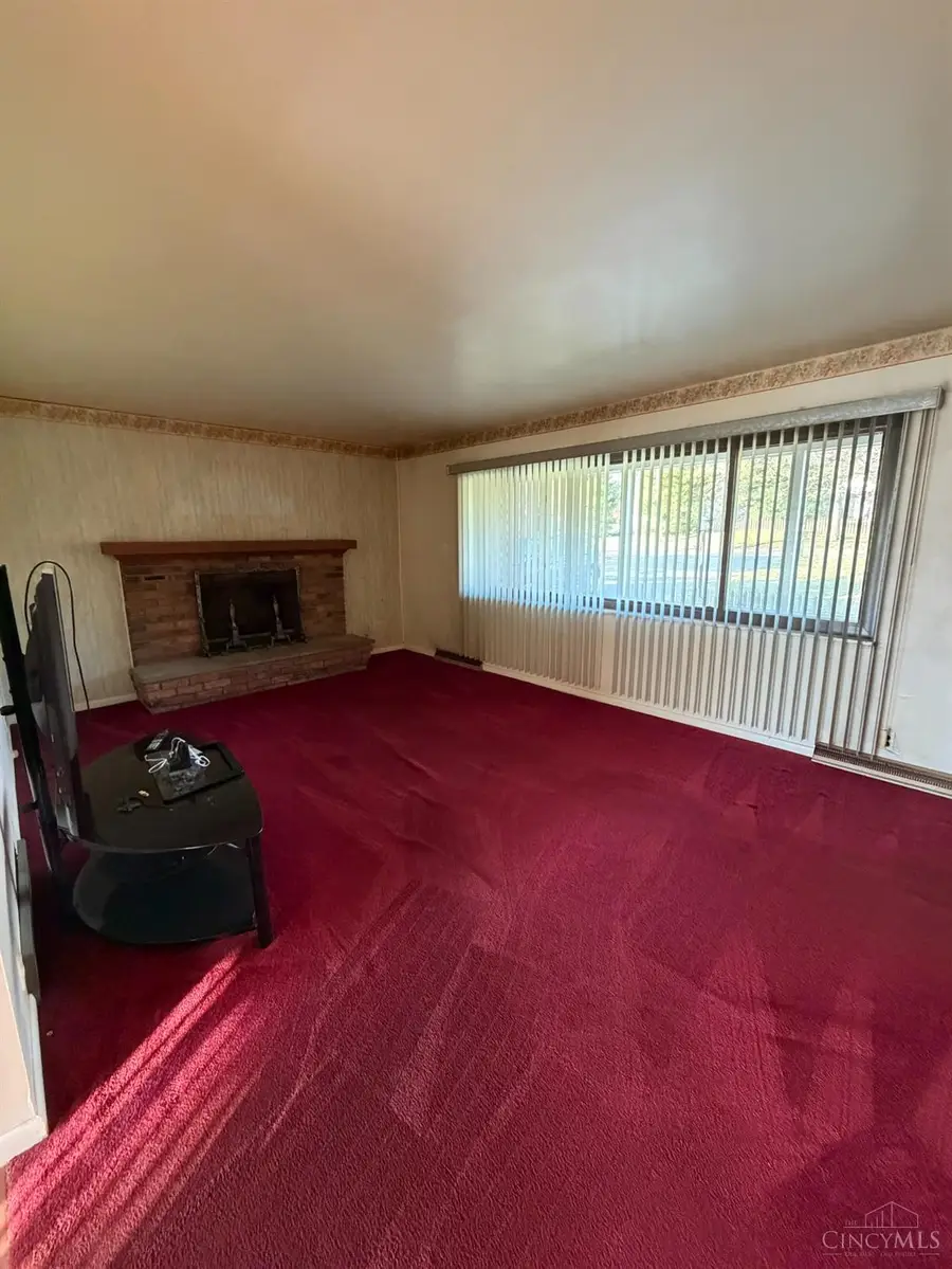 2250 Sussex Avenue, Cincinnati, OH 45230 - Image #2