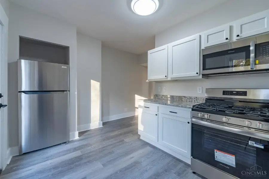 927 Harris, Cincinnati, OH 45205 - Image #3