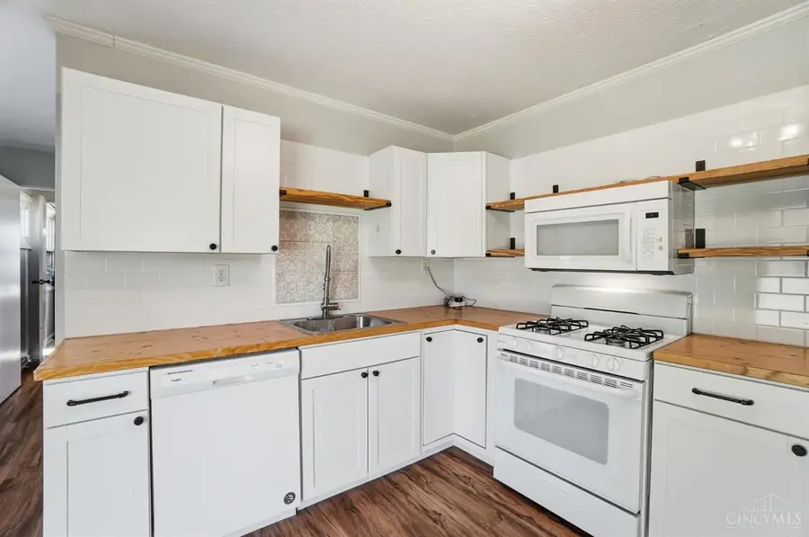 10044 Crusader Drive, Cincinnati, OH 45251 - Image #3