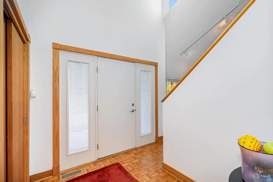 100 Dogwood Drive, Loveland, OH 45140 - Image #3