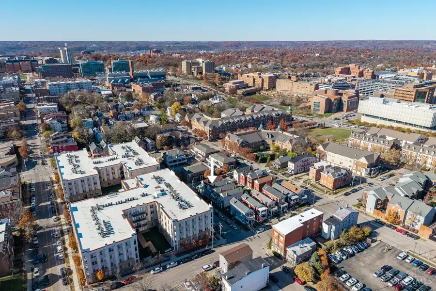 216 Donahue Street, Cincinnati, OH 45219 - Image #2