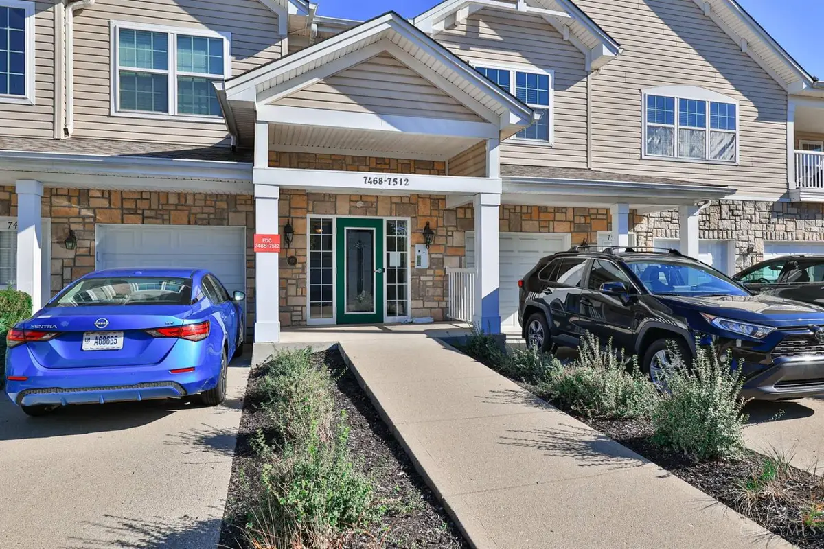 7496 Victoria Falls Avenue, Warren, OH 45039 - Image #1