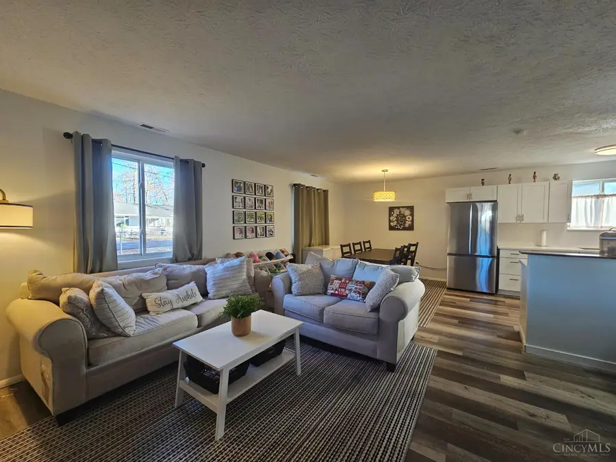 12109 Fourth Avenue, Sycamore Township, OH 45249 - Image #2