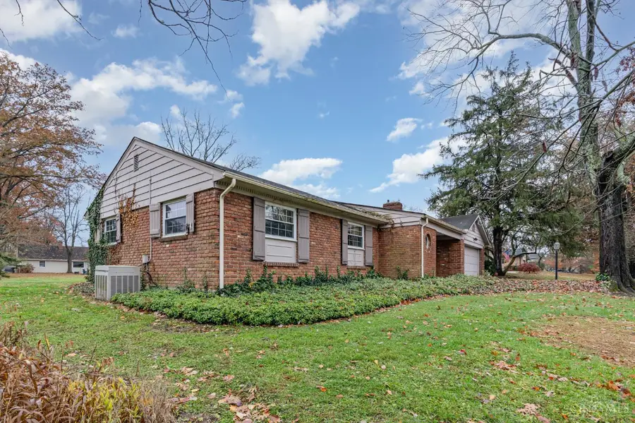 10550 Cinderella Drive, Cincinnati, OH 45242 - Image #2