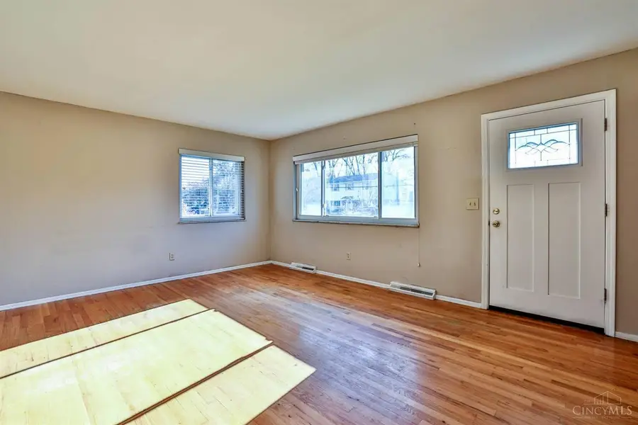 1308 Meadowbright Lane, Cincinnati, OH 45230 - Image #3