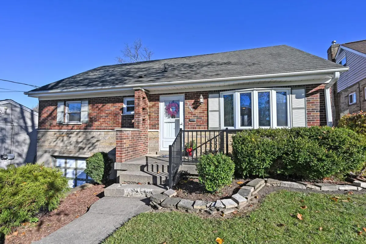 796 Kenray Court, Reading, OH 45215 - Image #1