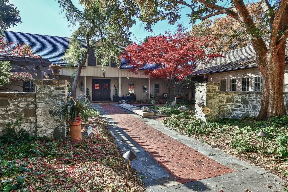 7925 Spiritwood Court, Indian Hill, OH 45243 - Image #1