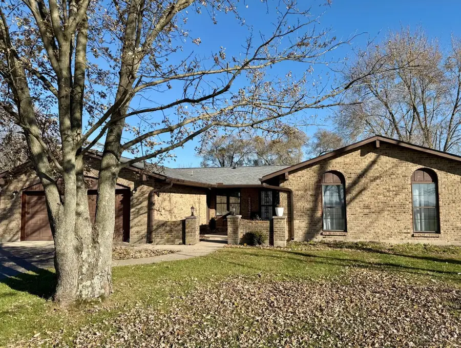 94 S Sulphur Springs Road, Jackson, OH 45345 - Image #2