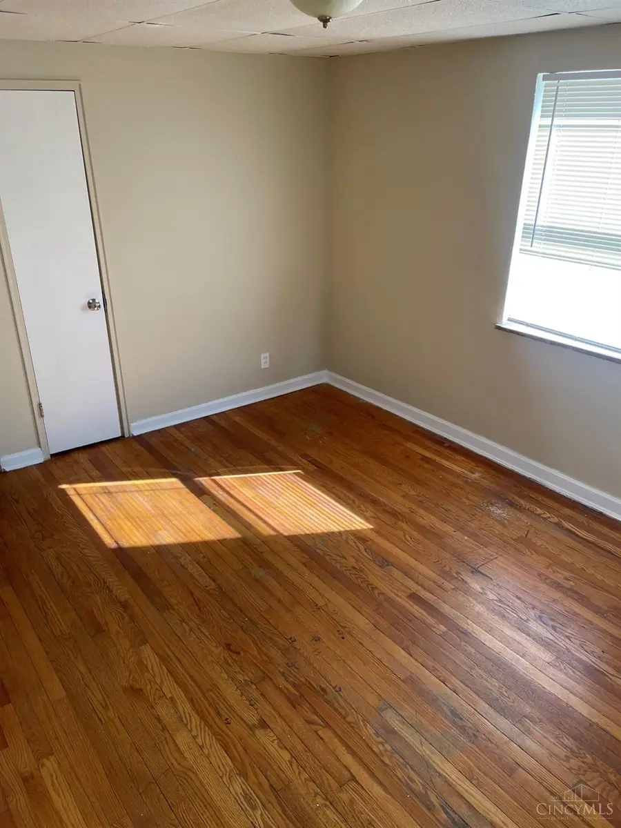 6211 Kennedy Avenue, Cincinnati, OH 45213 - Image #3