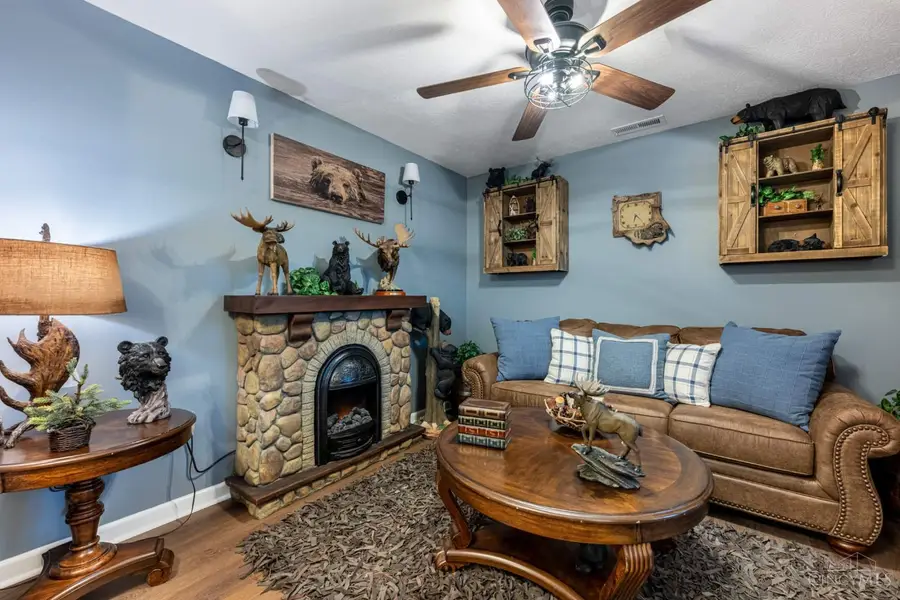 923 Nelson, Trenton, OH 45067 - Image #2