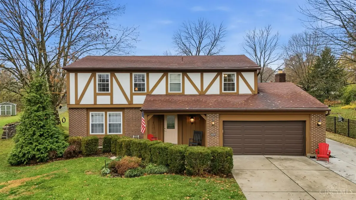 10681 Creeknoll Court, Montgomery, OH 45242 - Image #1