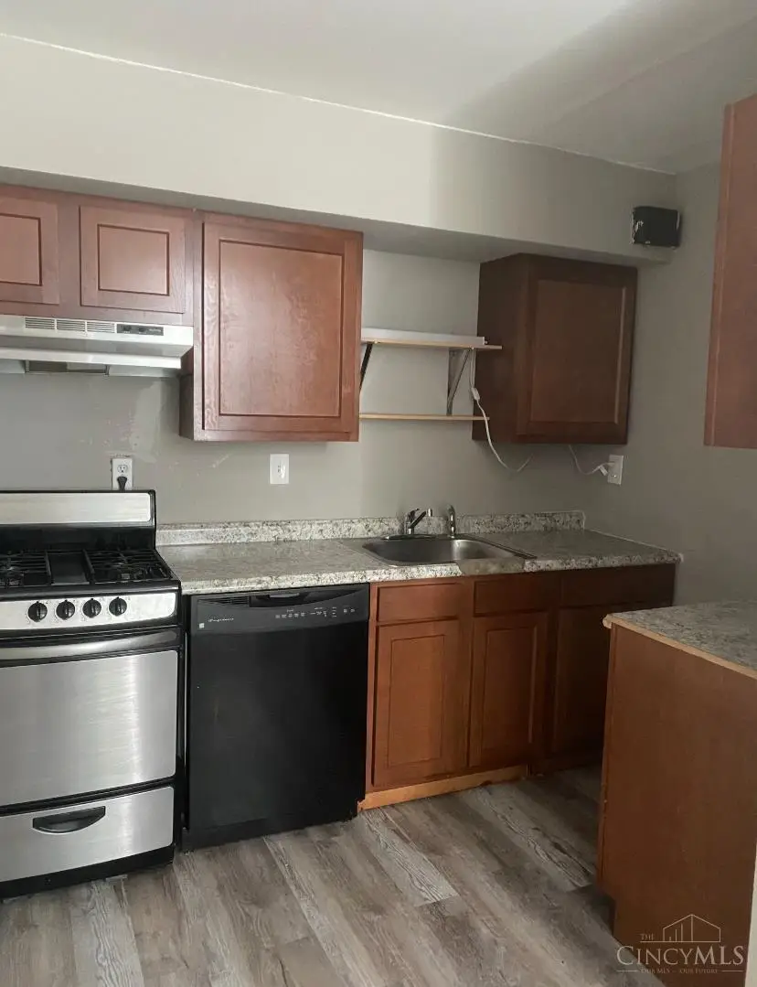 266 Klotter Avenue, Cincinnati, OH 45219 - Image #3