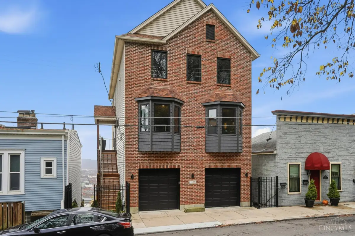 1825 Walker Street, Cincinnati, OH 45202 - Image #1