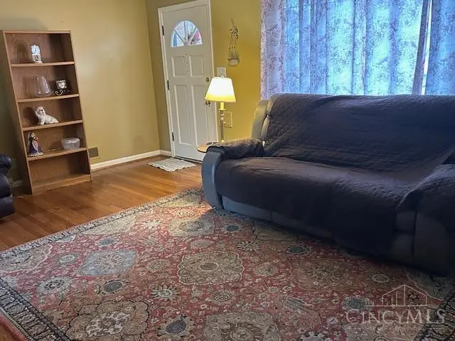 1533 Corcoran Place, Cincinnati, OH 45224 - Image #2