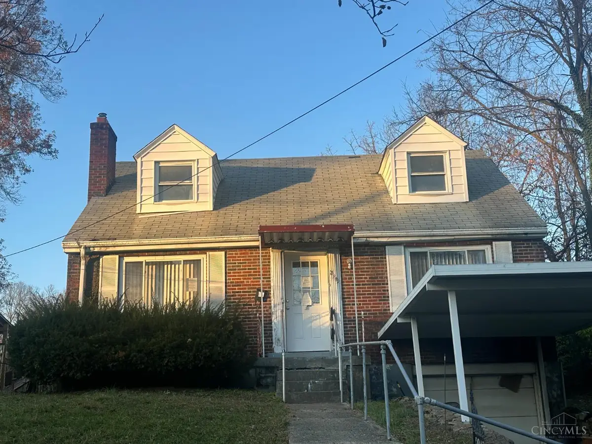 3942 Standish Avenue, Cincinnati, OH 45213 - Image #1