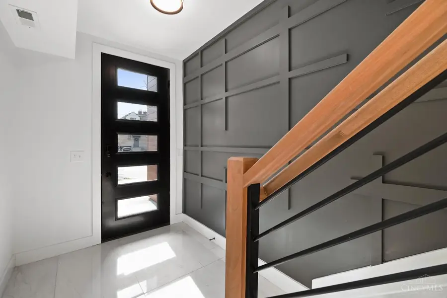 3524 Brotherton Road, Cincinnati, OH 45209 - Image #2