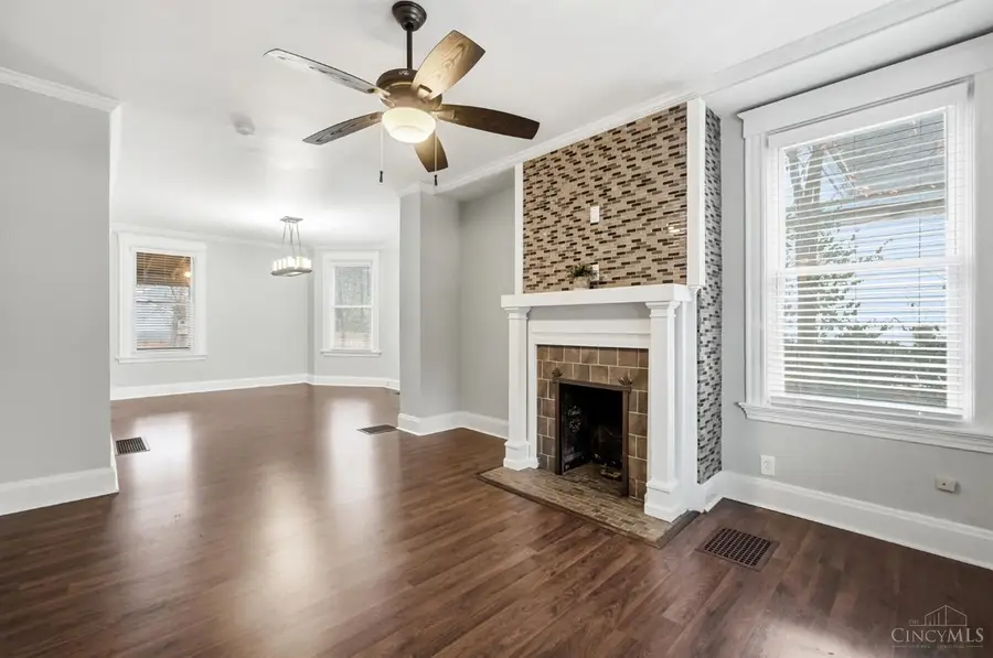 432 Hawthorne Avenue, Cincinnati, OH 45205 - Image #3