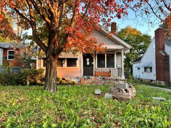 131 W Siebenthaler Avenue, Dayton, OH 45405