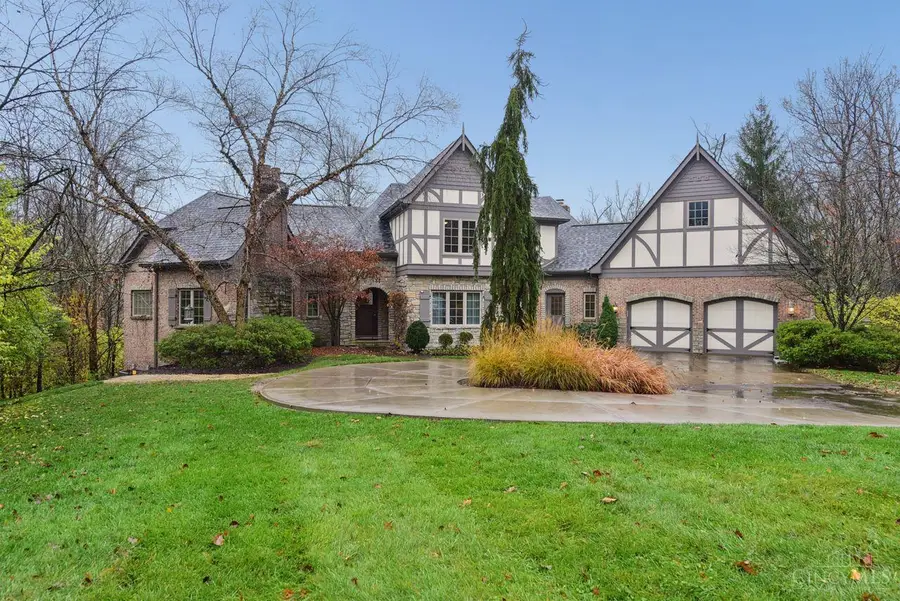 335 Ashley Lane, Wyoming, OH 45215 - Image #3