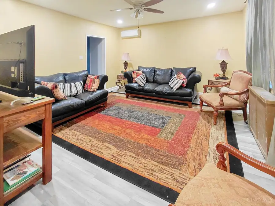 5751 Belmont Avenue, Cincinnati, OH 45224 - Image #2