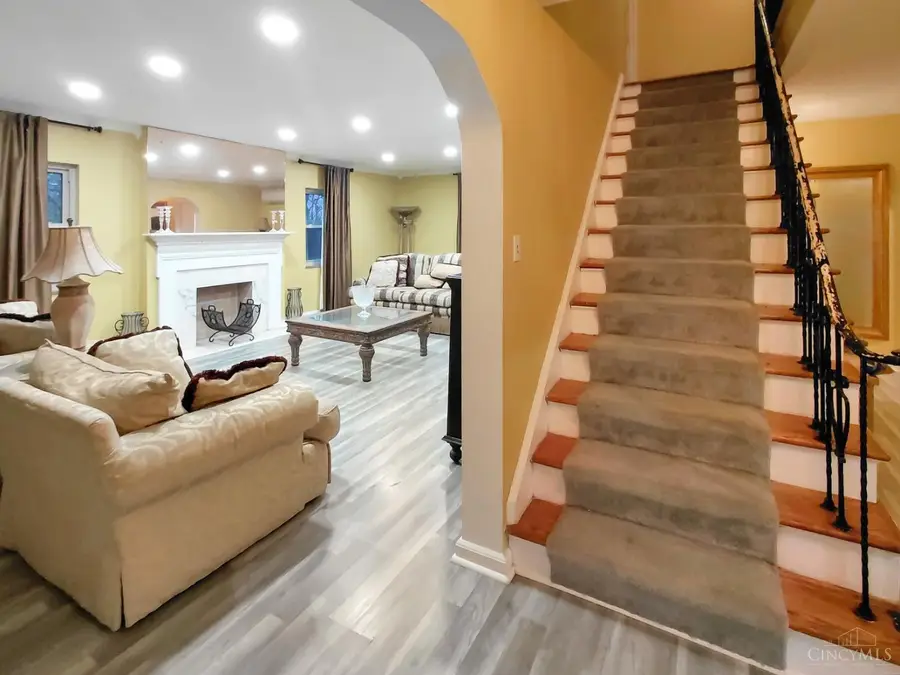 5751 Belmont Avenue, Cincinnati, OH 45224 - Image #3