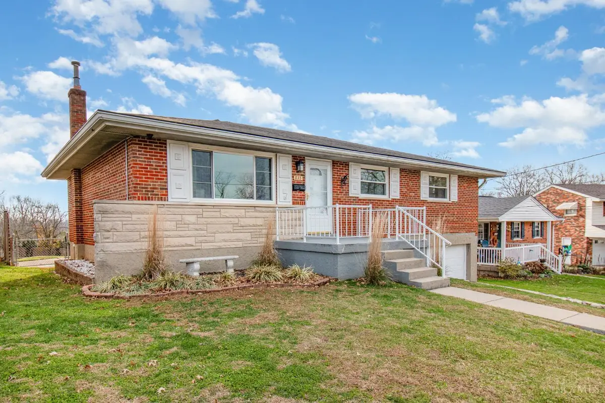 833 Serben Drive, Delhi, OH 45233 - Image #1