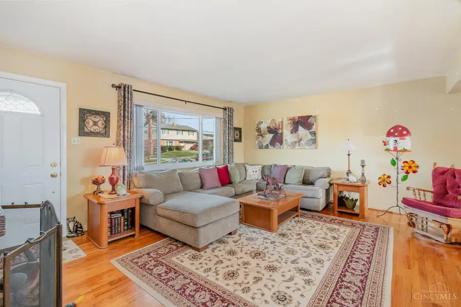 833 Serben Drive, Delhi, OH 45233 - Image #3