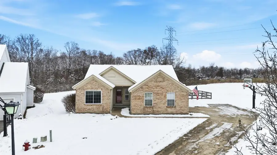 6142 Weber Oaks Drive, Miami Township, OH 45140 - Image #2