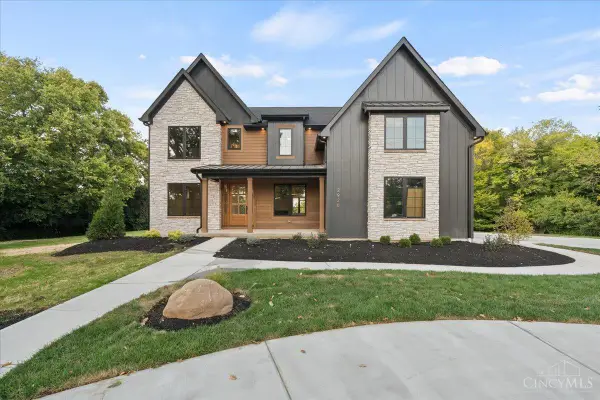 6695 Loveland Miamiville Road, Miami Twp, OH 45140