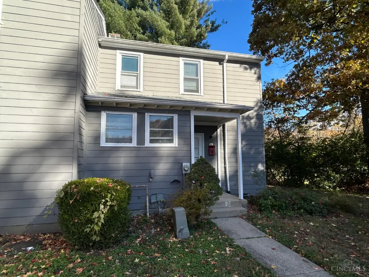 6 Chalmers Court, Greenhills, OH 45218 - Image #1