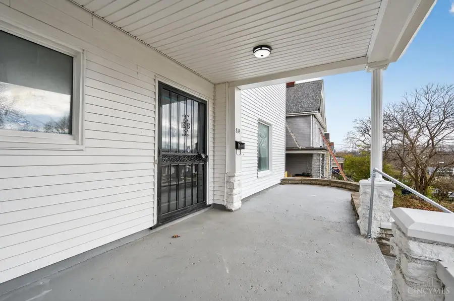 834 Rockdale Avenue, Cincinnati, OH 45229 - Image #2