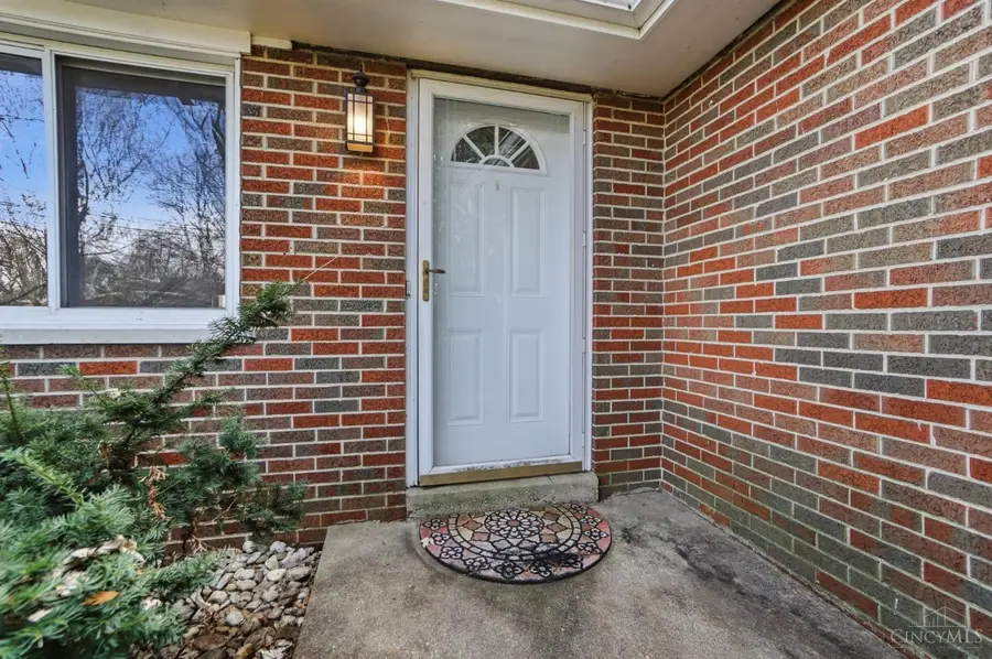 7958 Crest Acres Drive, Deerfield Township, OH 45040 - Image #2