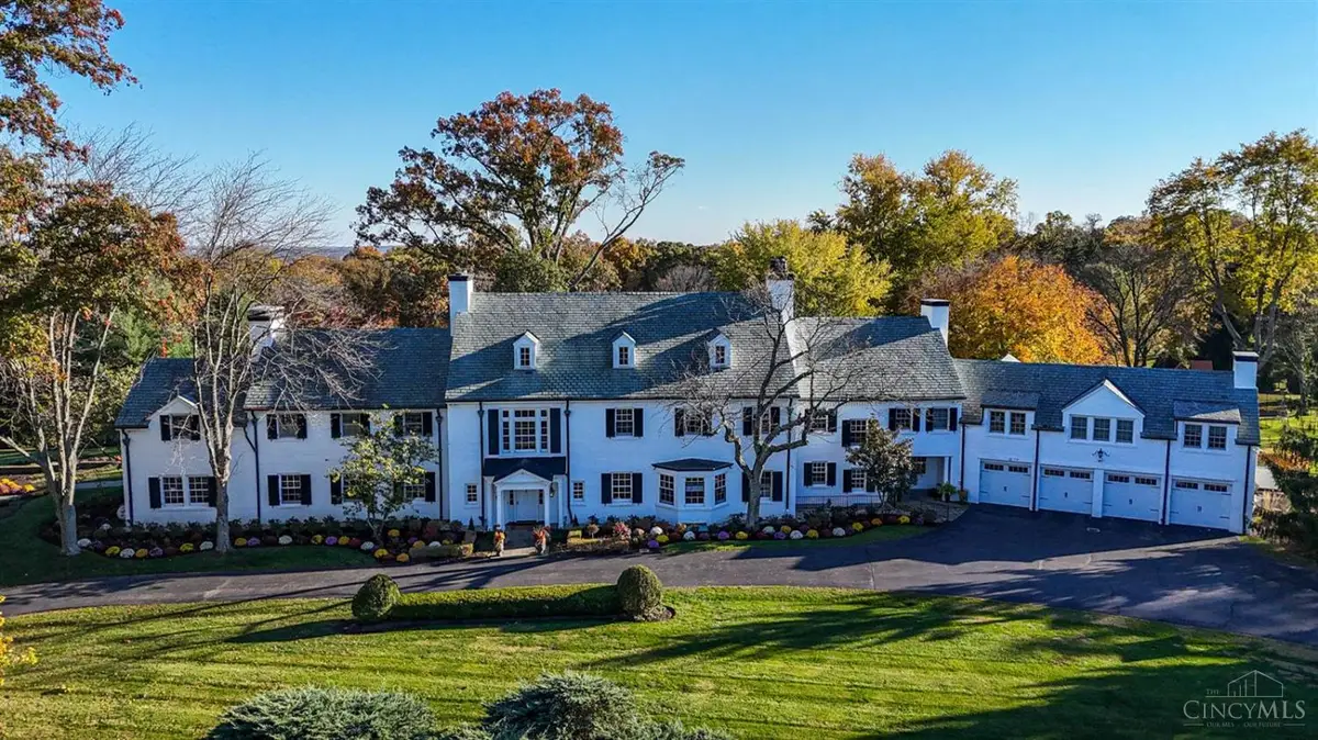 9675 Cunningham Road, Indian Hill, OH 45243 - Image #1