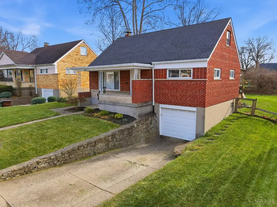 5647 Childs Avenue, Green Township, OH 45248 - Image #2